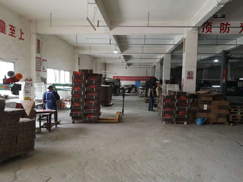 柑橘銷(xiāo)售缺包裝盒，秭歸首家印刷包裝企業(yè)復(fù)工，二手包銷(xiāo)售市場(chǎng)異動(dòng)背后的思考